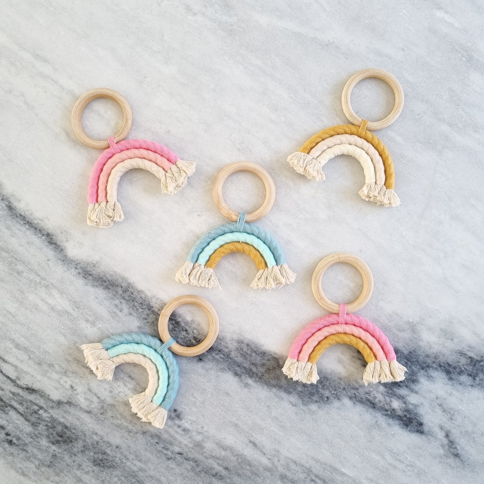 Rainbow rings - shoot prop
