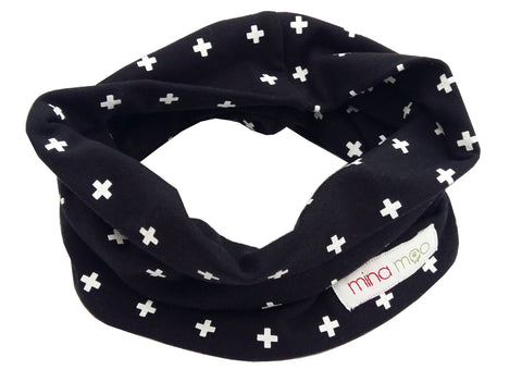 Black swiss cross snoodi