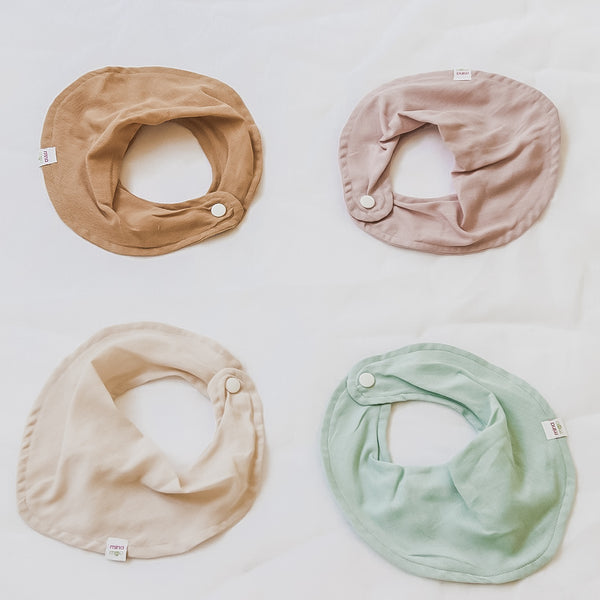 Sand muslin dribble bib